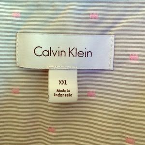 Men’s casual button down shirt
